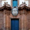 Entrada a la Iglesia de San Juan de Dios